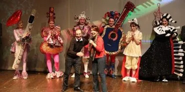 ses ve ışık şöleni "sesler ülkesi" seyirciden tam not aldı haberi