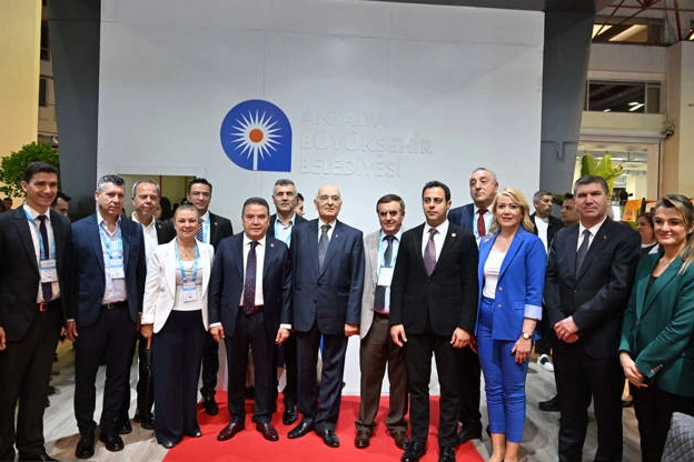 10. Antalya Şehircilik ve Teknolojileri Fuarı açıldı haberi