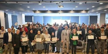 100 yeni arıcı sertifikalarını törenle aldı haberi