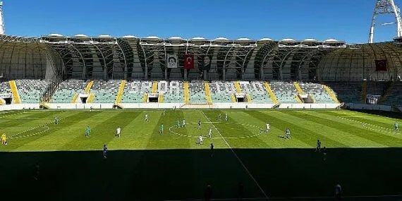 1966 Edremitspor Şampiyonluk yolunda engel tanımıyor haberi