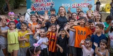 23 Nisan coşkusu Konak’tan yayılacak haberi