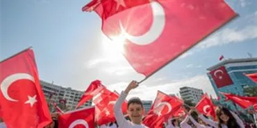 23 Nisan’da çocuk neşesi İzmir’i saracak haberi