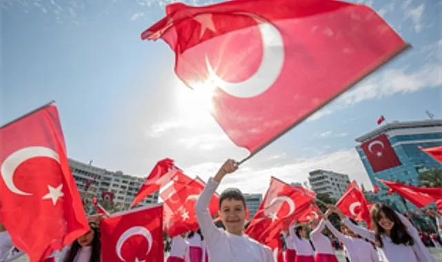 23 Nisan’da çocuk neşesi İzmir’i saracak haberi