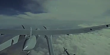 AKSUNGUR’dan milli mühimmatlarla başarılı atış testi... Kabiliyetlerine bir yenisini daha ekledi haberi