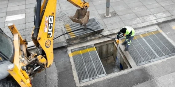 ASKİ'den ızgaralara gece gündüz temizlik haberi
