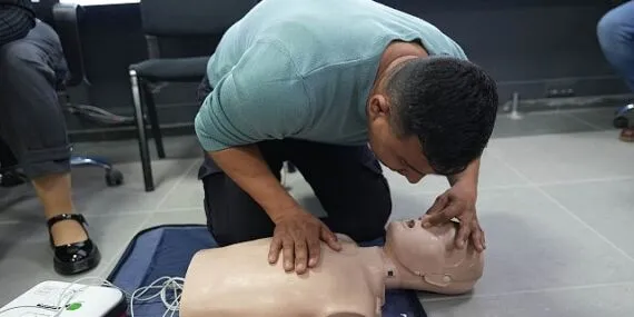 Afet Müdahale Ekibine İlk Yardım Eğitimi haberi