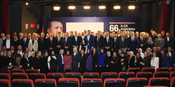 Alemdar: Sakarya'da geleceğe taşıyacak adımları birlikte atıyoruz haberi