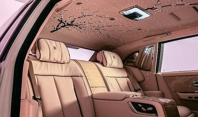 Anın Güzelliği: Rolls-Royce Phantom “Cherry Blossom” haberi