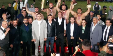 Antalya'da Gazipaşa güreşcisi sezona altın kemerle başladı haberi