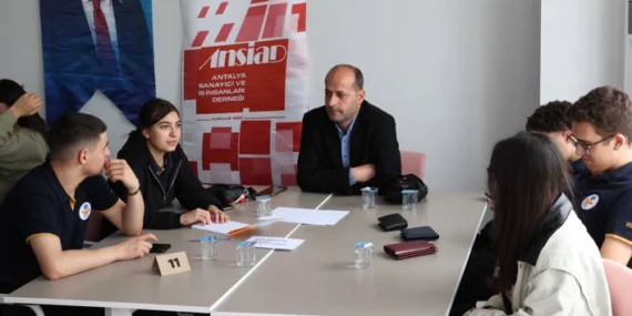 Antalya'da gençlere  Cittaslow Fikir Maratonu düzenlendi haberi