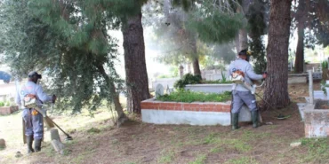 Antlaya mezarlıklarında bakım onarım çalışması haberi