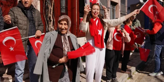 Ayvalık, Ata’sının izinde buluştu haberi