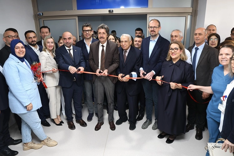 BUÜ Hastanesi’nin Göğüs Hastalıkları Polikliniği yenilendi haberi
