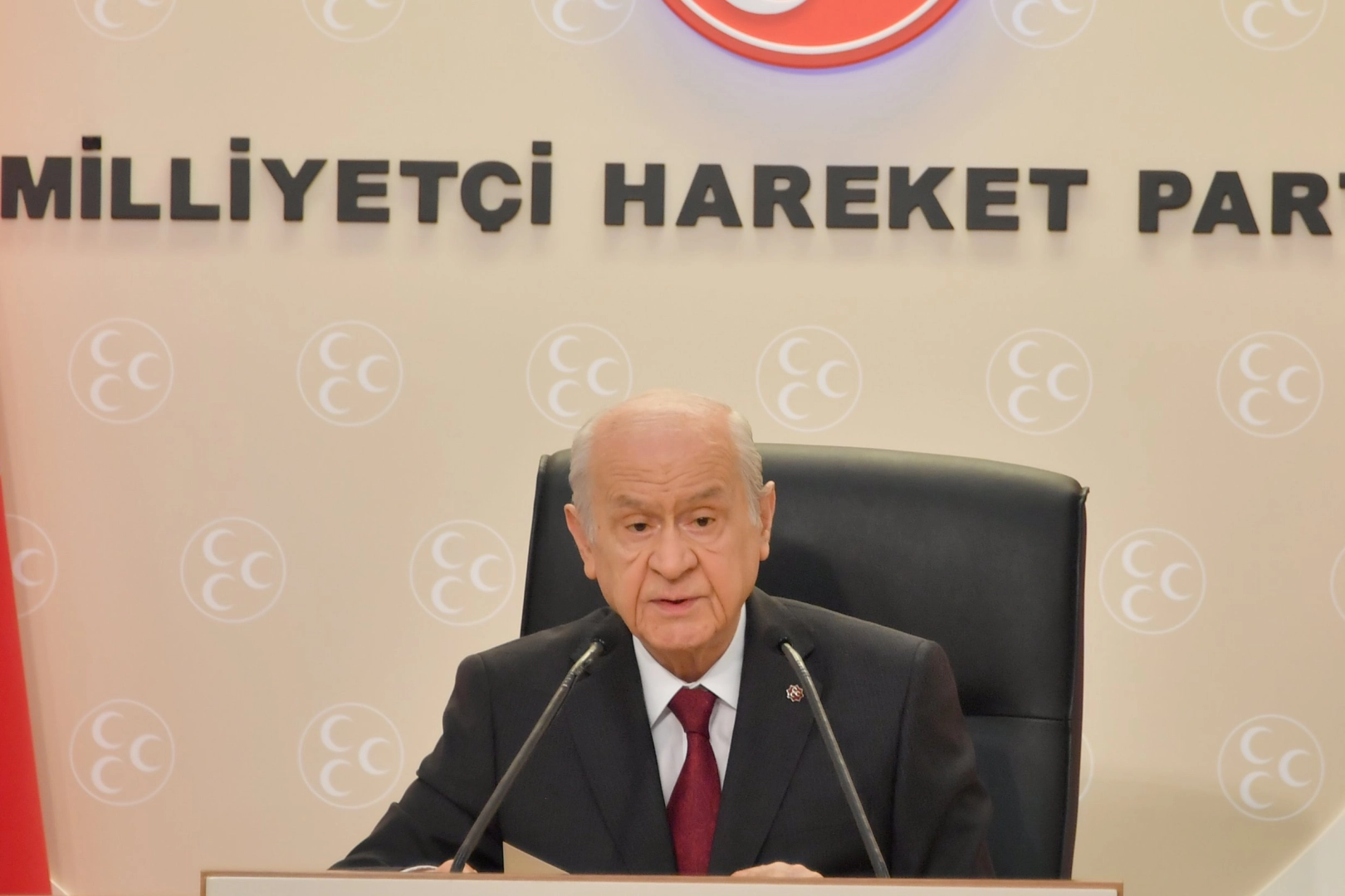 Bahçeli’den Türkeş’in vefat yıl dönümünde anlamlı mesaj haberi