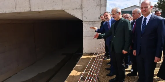 Bakan Uraloğlu açıkladı… O hatta 2027'de yolcu ve yük taşımacılığı başlıyor haberi