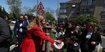 Bakırköy Belediyesi depreme karşı tüm birimleriyle sahada haberi
