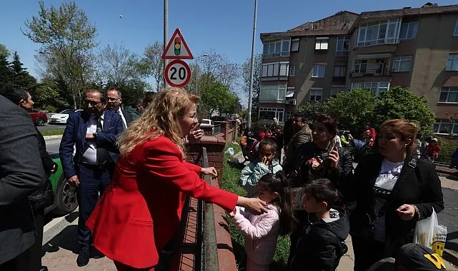 Bakırköy Belediyesi depreme karşı tüm birimleriyle sahada haberi