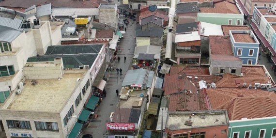 Başkan Alemdar, Tarihi Uzunçarşı için müjdeli haberi paylaştı!