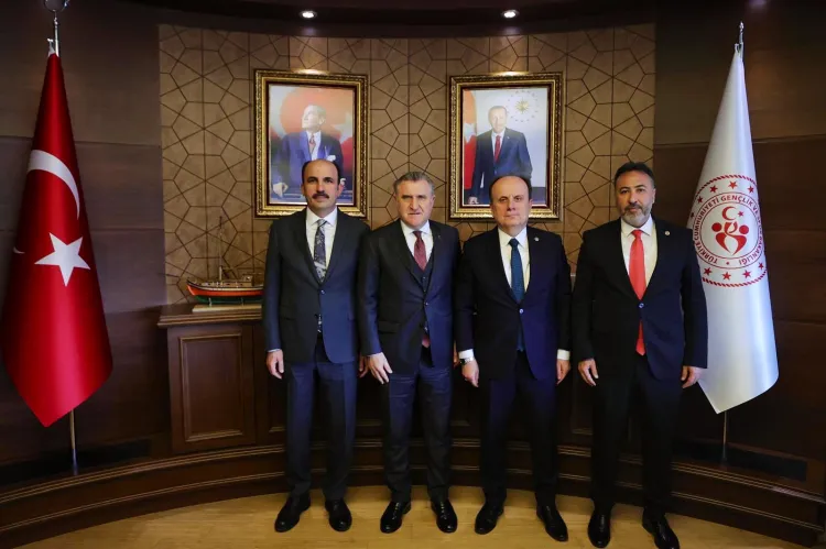 Başkan Altay Konya projelerini Başkent'te görüştü haberi