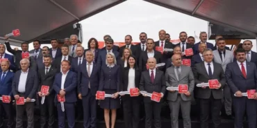 Başkan Gencan Akın, Türkiye Belediyeler Birliği hizmet aracı teslim töreni’ne katıldı haberi