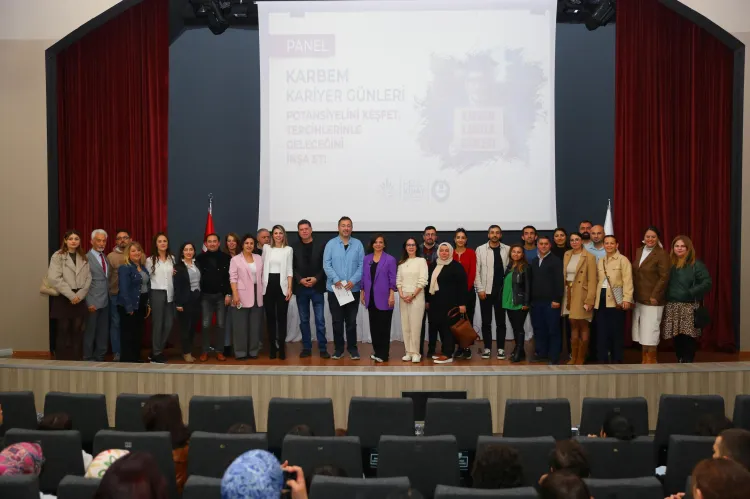 Başkan Kınay’dan gençlere tavsiye: “Hiçbir şeyden vazgeçmeyin” haberi