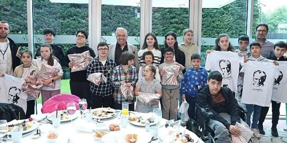 Başkan Şadi Özdemir: Sorunların farkında olursak çözebiliriz haberi