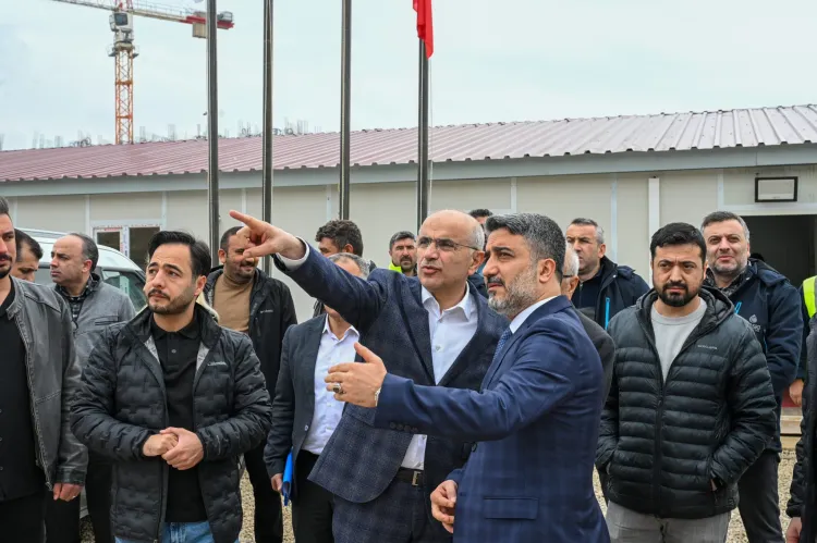 Başkan Sami Er, Akoğuz Kışlası'nda incelemelerde bulundu haberi