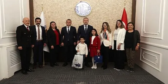 Başkan Uzun, Makamını Çocuk Başkana Devretti… haberi