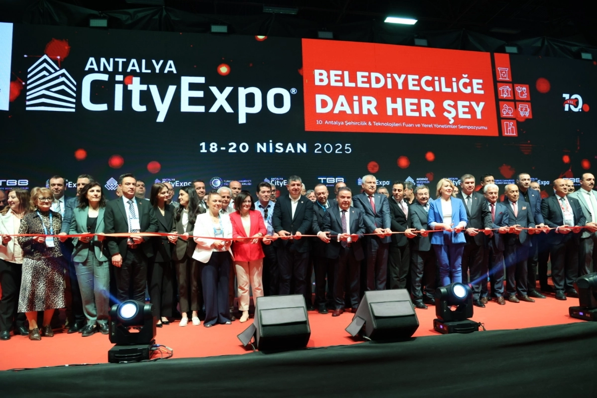 Başkan Zeydan Karalar; “Merkezi yönetim belediyelerimizin yanında olmalı” haberi