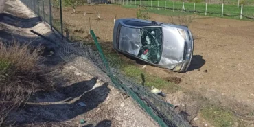 Bilecik şarampole yuvarlanan araç sürücüsü yaralandı haberi