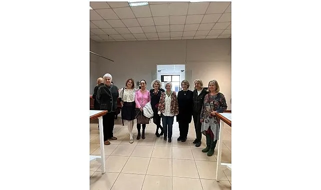 “Bir” Dakikalık Sanat Duruşu; ‘Nisan Geçidi Çağdaş Sanat Sergisi’ Ayvalık’ta haberi