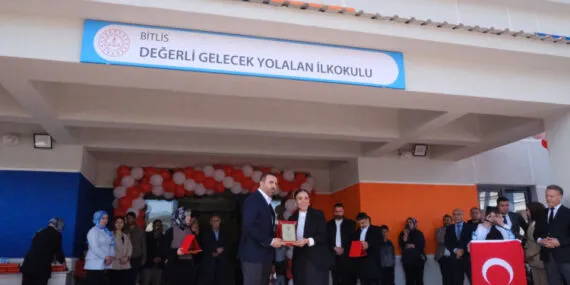 Bitlis’te 11’inci köy okulu haberi