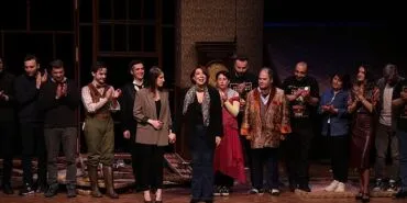 Bol Ödüllü Komedi “Yoldan Çıkan Oyun” Seyirciyle Buluştu haberi