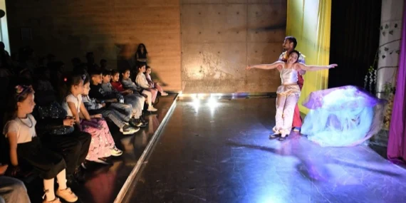 Bursa Osmangazi Belediyesi’nden çocuklara tiyatro şöleni haberi