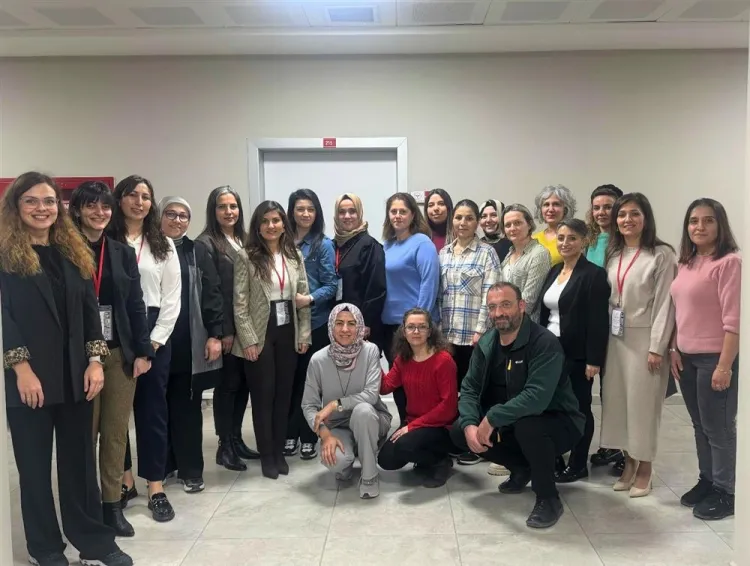 Bursa Sağlık'tan 11 personel daha 'Tıbbi Acil Çağrı' eğitimi aldı haberi