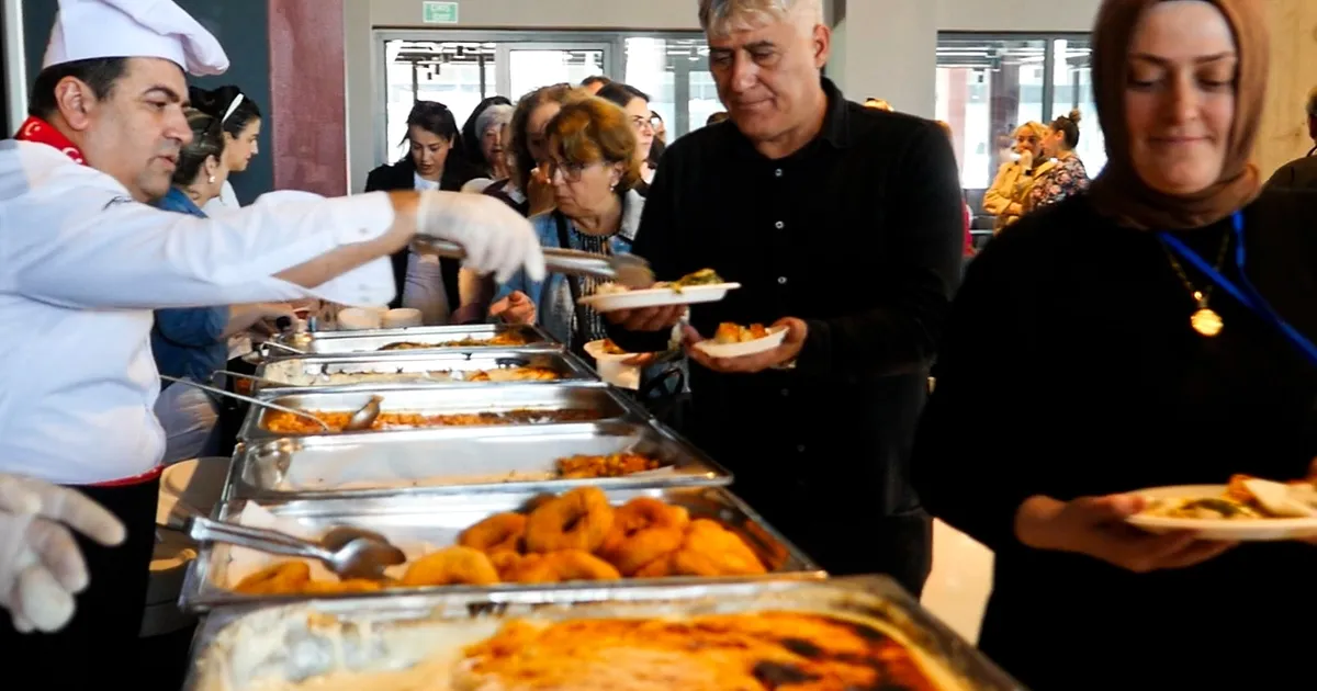 Bursa'da Rumeli lezzetlerine büyük ilgi haberi