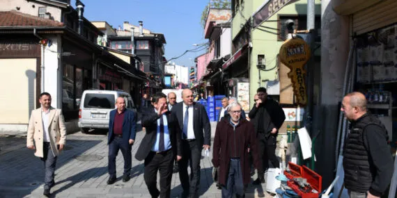 Bursa’da Başkan Aydın, Kayıhan Çarşısı esnafı ile buluştu haberi
