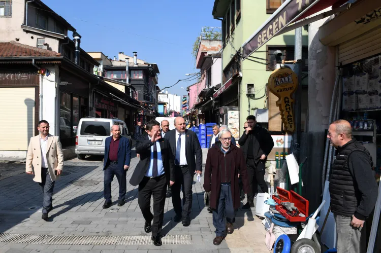 Bursa’da Başkan Aydın, Kayıhan Çarşısı esnafı ile buluştu haberi