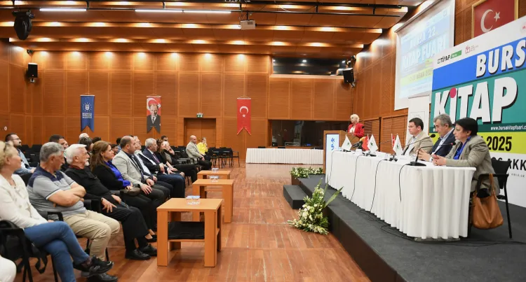 Bursa’da Başkan Erkan Aydın yazarlarla söyleşide buluştu haberi