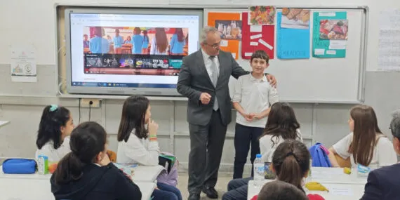 Bursa’da tüm ilçelerde eş zamanlı ders işlendi… İlk ders 'Sağlıklı Beslenme' haberi