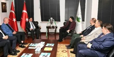 Bursaspor’un şampiyonluk kupası Osmangazi Belediyesi’nde haberi