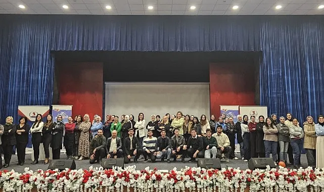 Canikfest Öğretmen Buluşmalarına Tam Not haberi