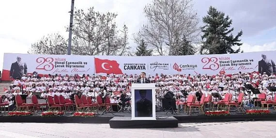 Çankaya’da 23 Nisan Ulusal Egemenlik ve Çocuk Bayramı coşkuyla kutlandı haberi