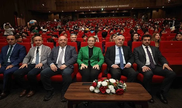 “Çevreye değer ver, geleceğe iz bırak” haberi