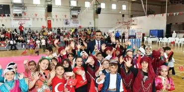 Çiğli’de Çocuklar İçin Eğlence Dolu Bayram Şenliği haberi