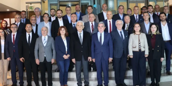 Demir çelik sektörünün hedefi 2,2 milyar Dolar haberi