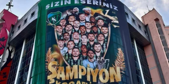 Dev Kocaelispor bayrağ Belsa'da dalgalandı
