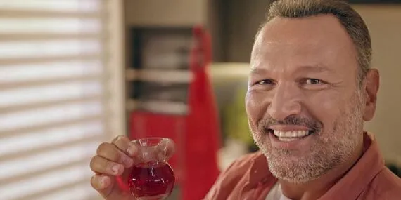 Doğuş Çay’ın ‘Ali Sunal’lı 5’inci reklam filmi yayında! haberi