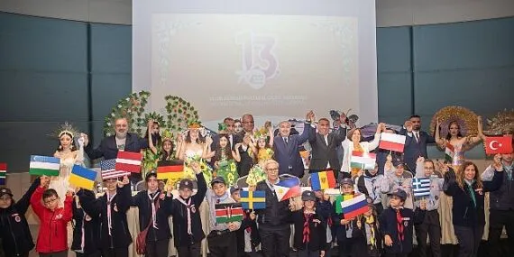 Dünya Çocukları Karnaval’da “Barış ve Dostluk” Mesajı Verdi haberi