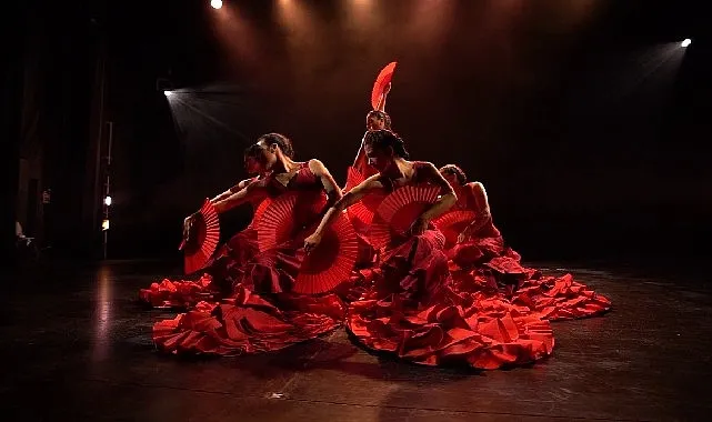 Dünyaca ünlü dans ve müzik toplulukları Başkent sahnelerinde haberi